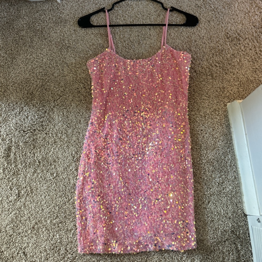 Lucy in the Sky Glittering Pink Mini Dress